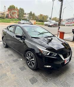 نيسان فيرسا